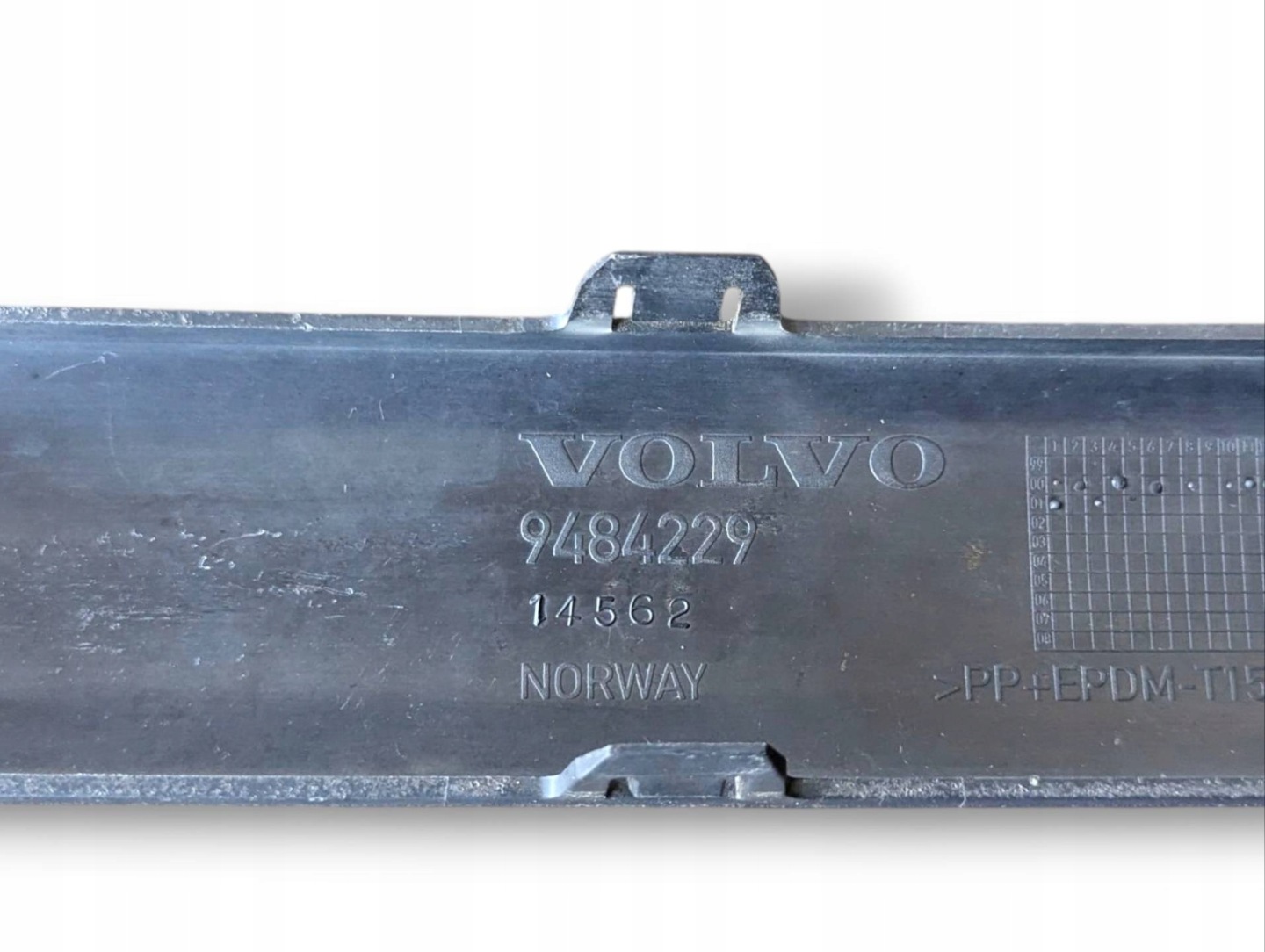 lišta nárazníku předního Volvo S60 2001 9484229
