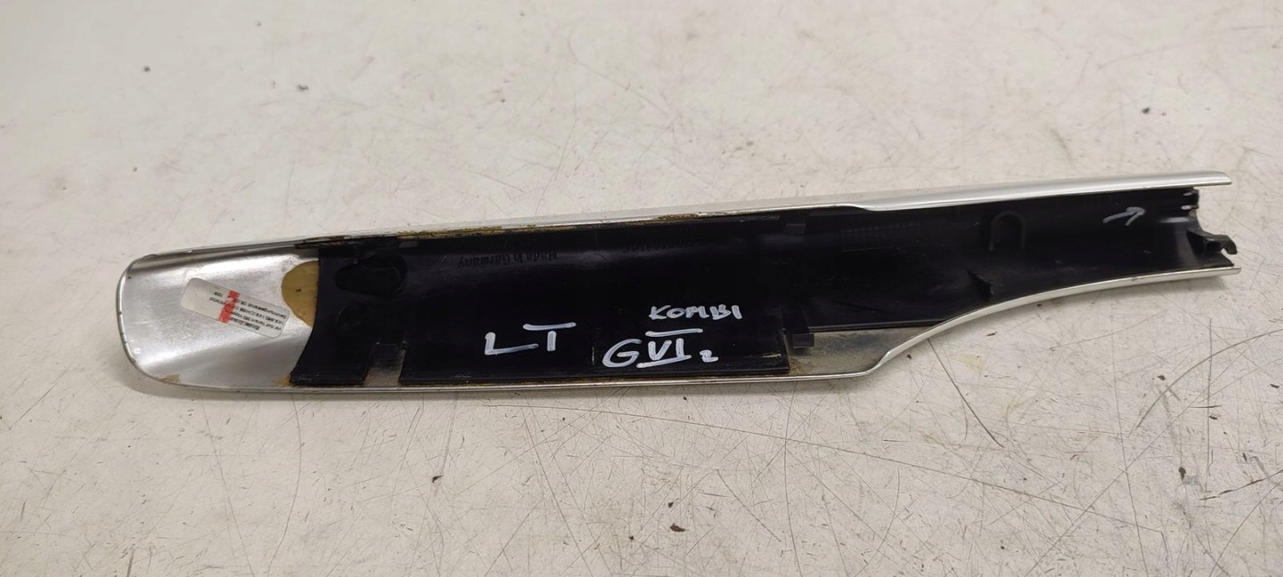 spoiler relingu left rear part chrom VW Golf VI kombi