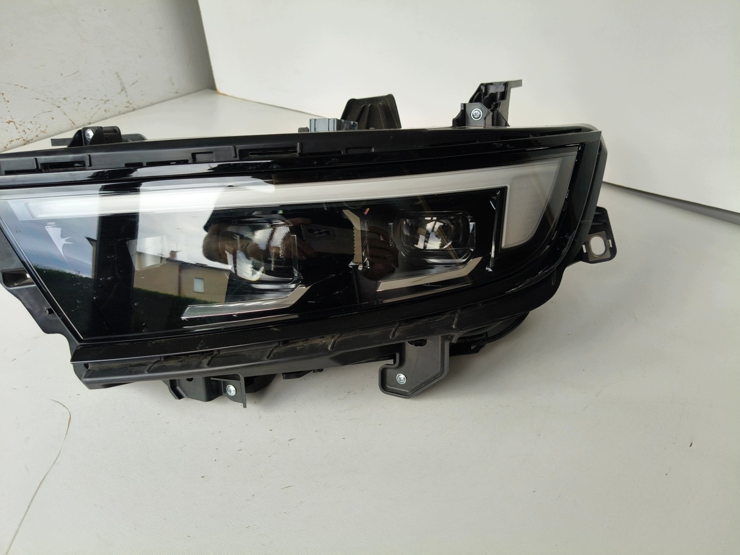 feu gauche REFLEKTOR OPEL ASTRA VI L 22- FULL LED INTELLI LUX