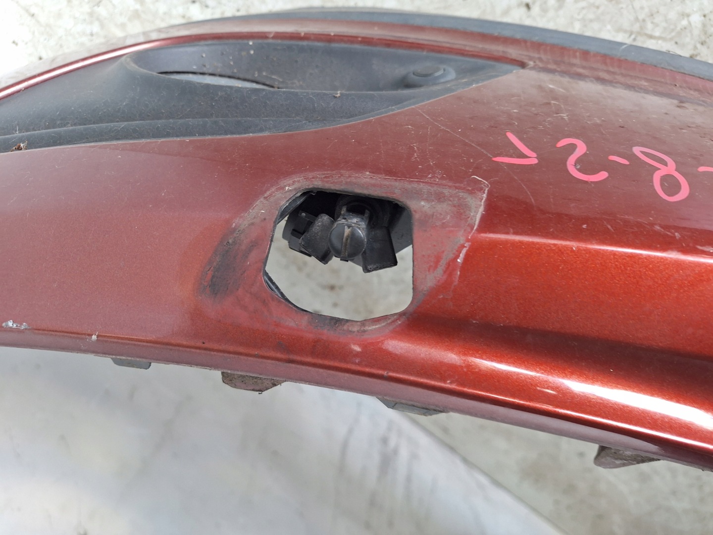 VOLVO XC60 08-13 bumper XENON + PDC