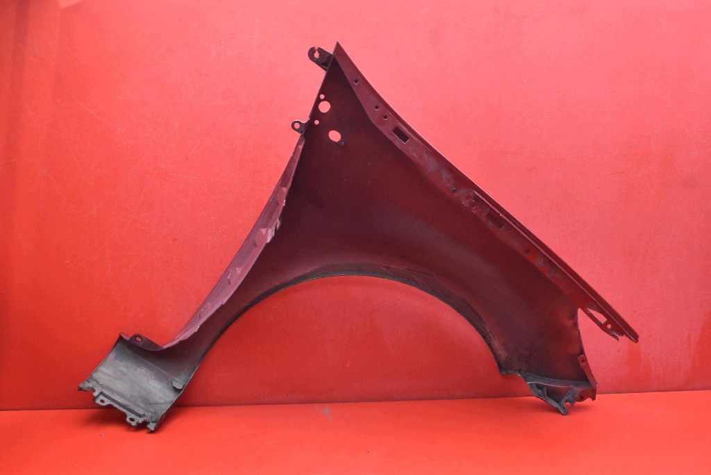 fender left front front red RENAULT CLIO 3 III 05-09