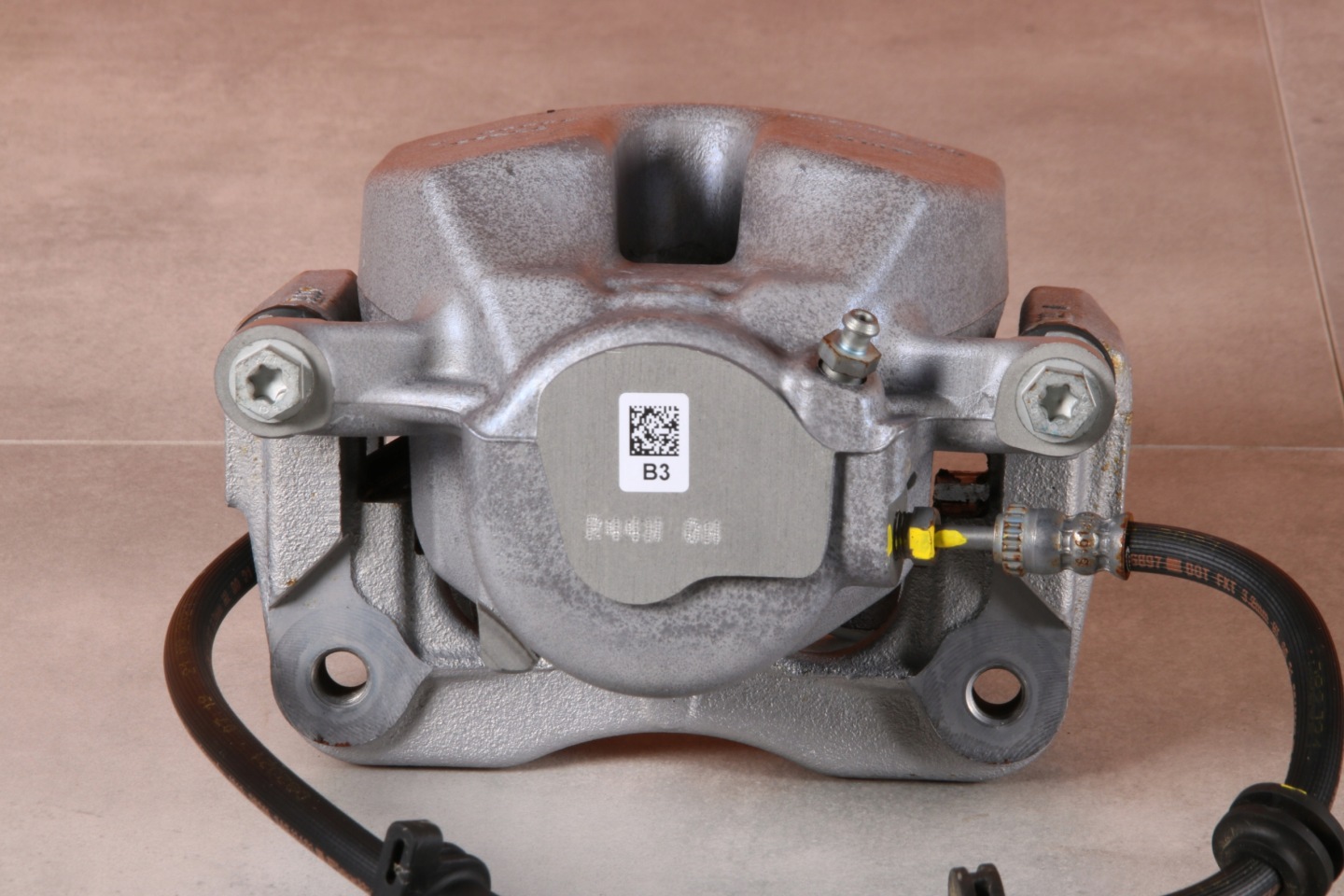 BMW G30 G31 caliper brake left front front 6872799 60/24/330 20 km !!!