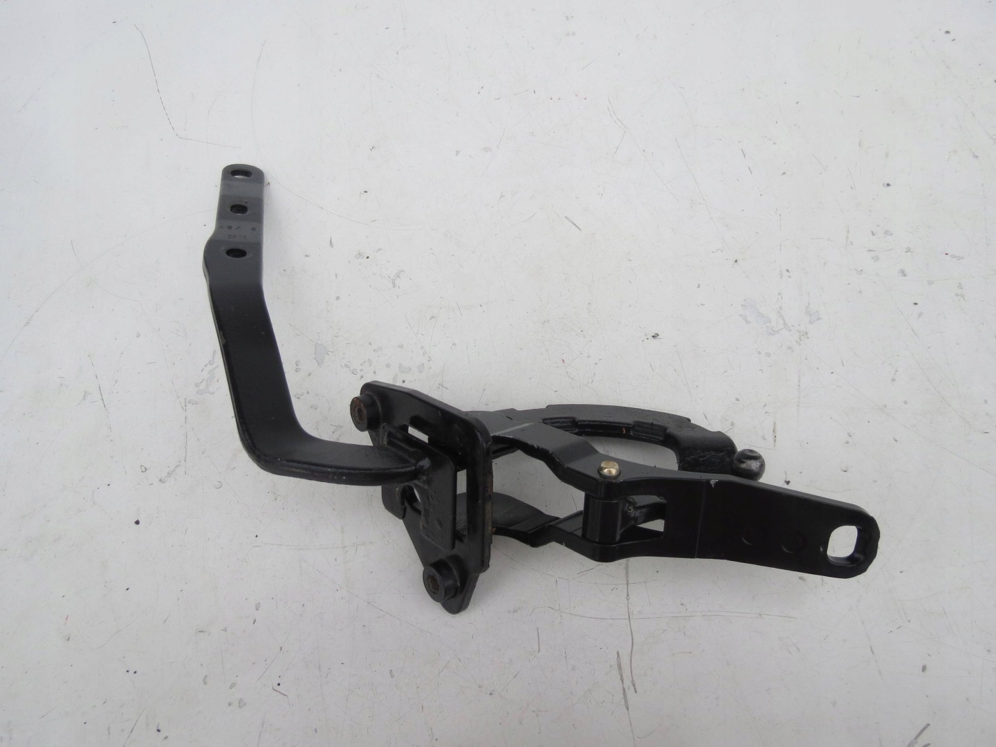 hinge bonnet boot left rear part VOLVO XC70 II AWD 2.4D 185KM 2000-2007r