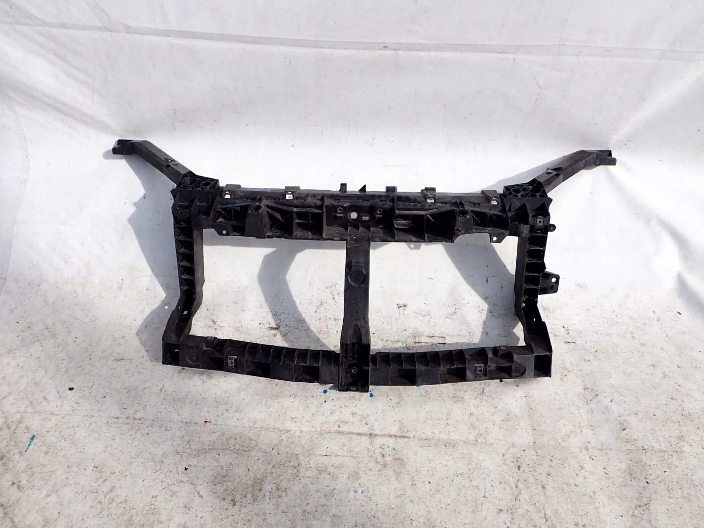 RENAULT TRAFIC III 3 OPEL VIVARO B 2014-2021 support panel for radiators pillar