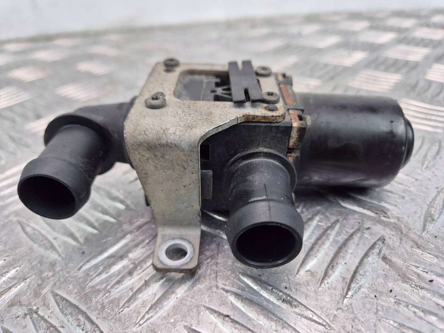BMW X3 F25 xDrive 18d Sensor PRZELACZAJACY N47D20C