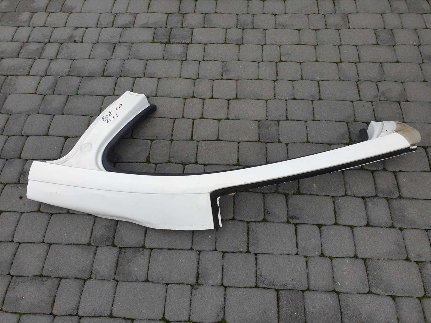 dach Säule dach PEUGEOT 208 2013- LP 5 D