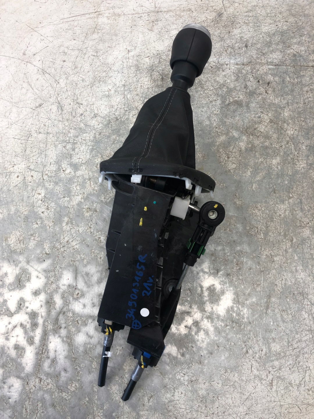 Levier de vitesse Mecanisme levier vitesse Engrenage RENAULT MASTER 349013165R