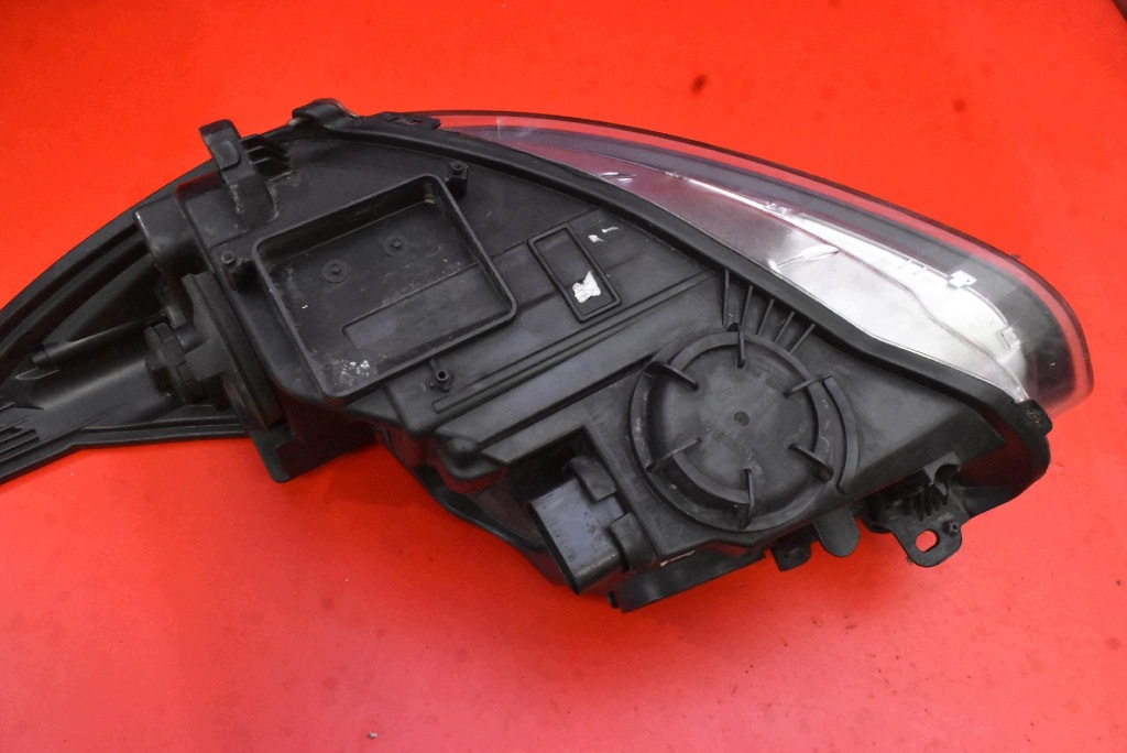 REFLEKTOR right light front EU BM51-13W029 FORD FOCUS MK3 11-15