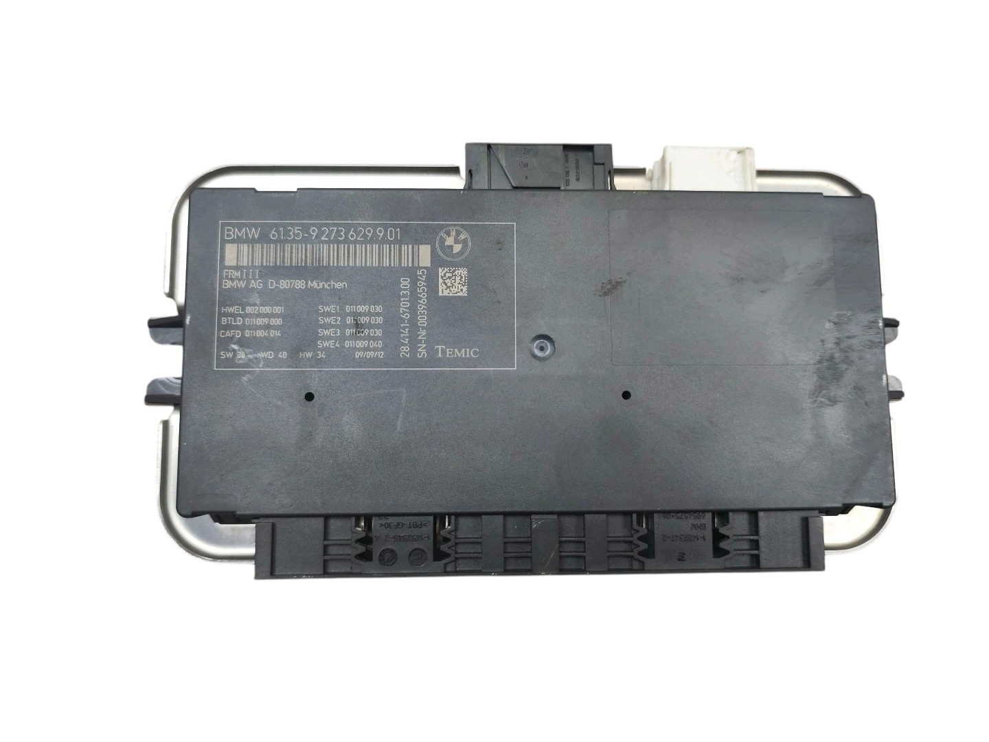 module unité de commande électronique uce feux BMW F10 F11 (2010-2013) 9273629