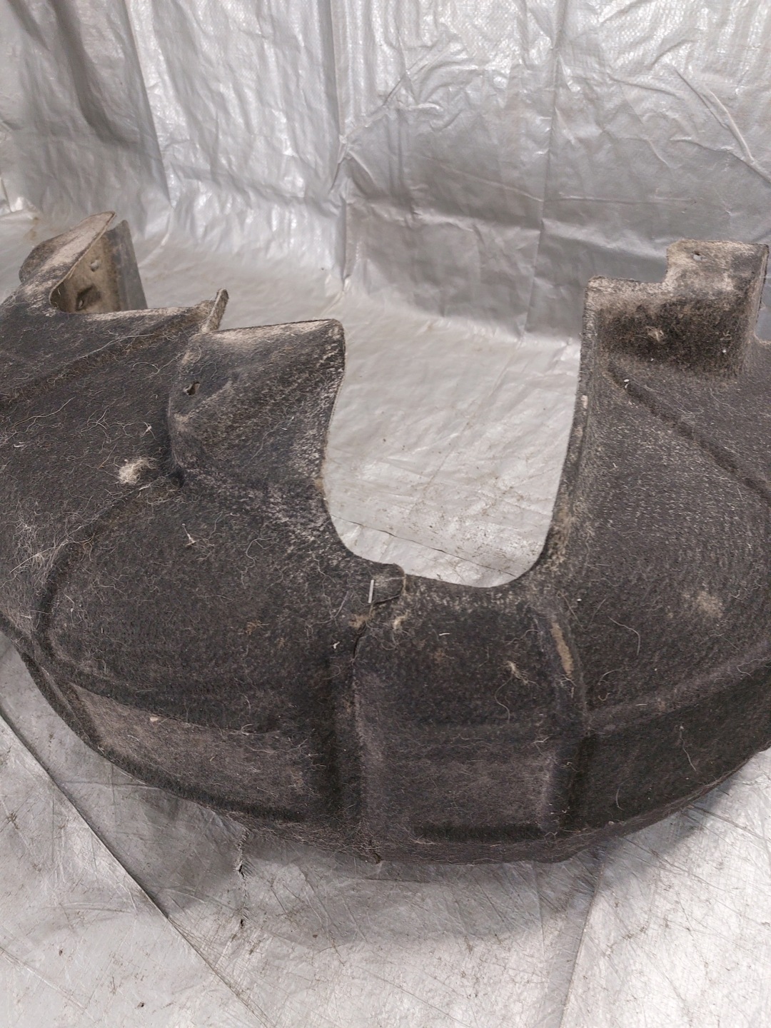 mudguard right rear. SKODA OCTAVIA III