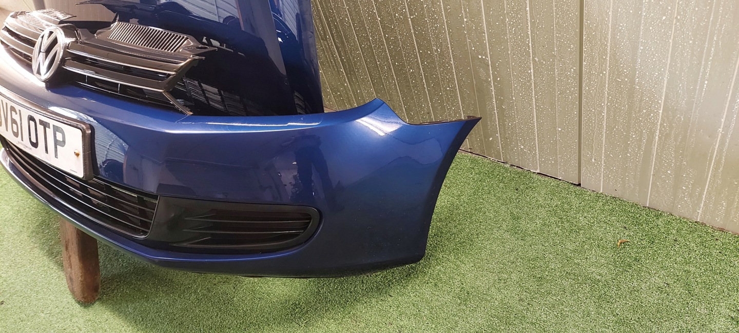 bumper front complete +grill VW GOLF VI 6 KOMBI LAK: LP5W