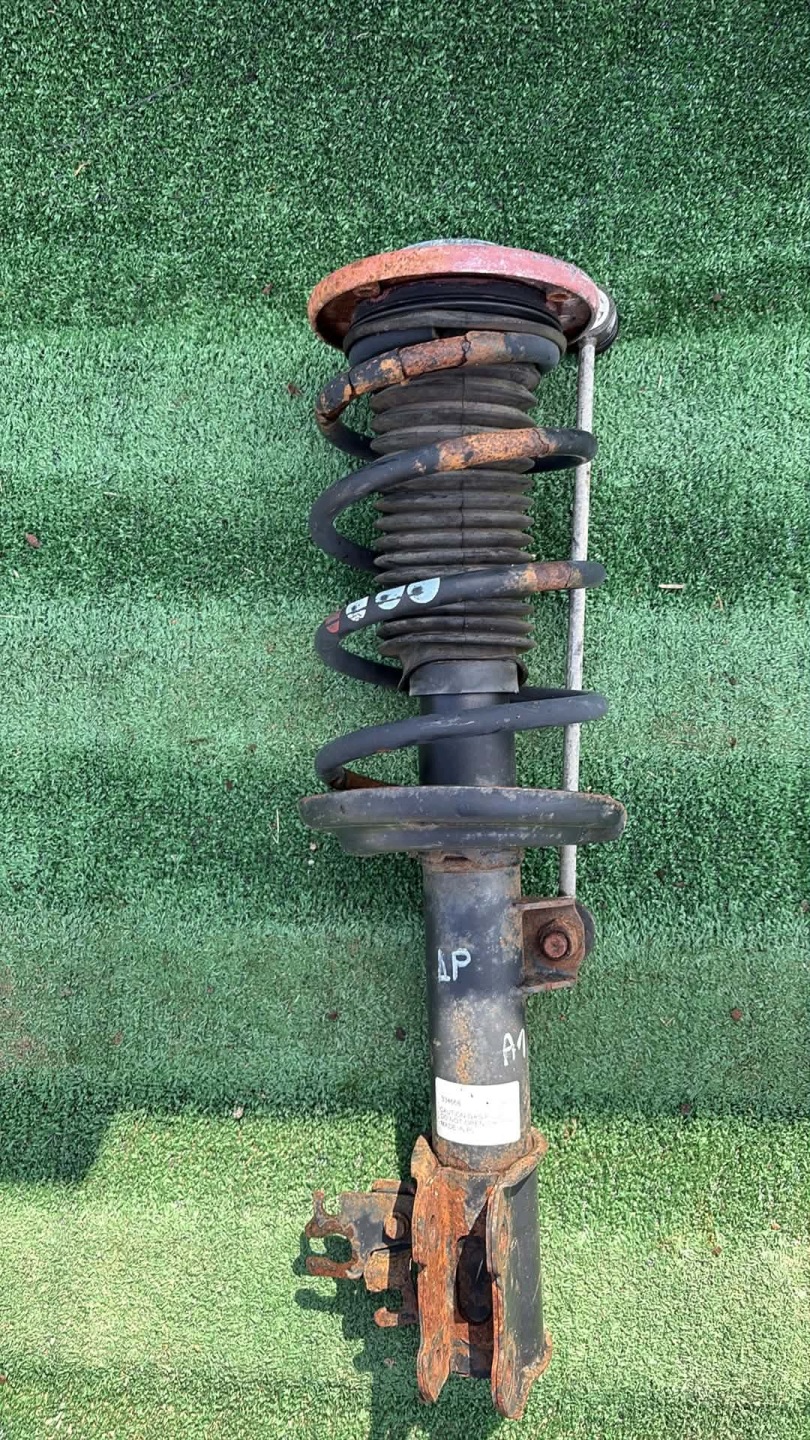 SAAB 9-3 II 93 02-11 McPherson left front front 334668 KYB shock absorber