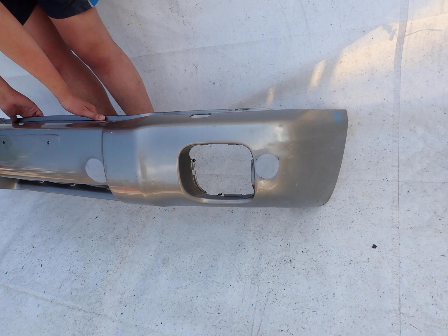 SUBARU FORESTER and LIFT 00-02 bumper front washer
