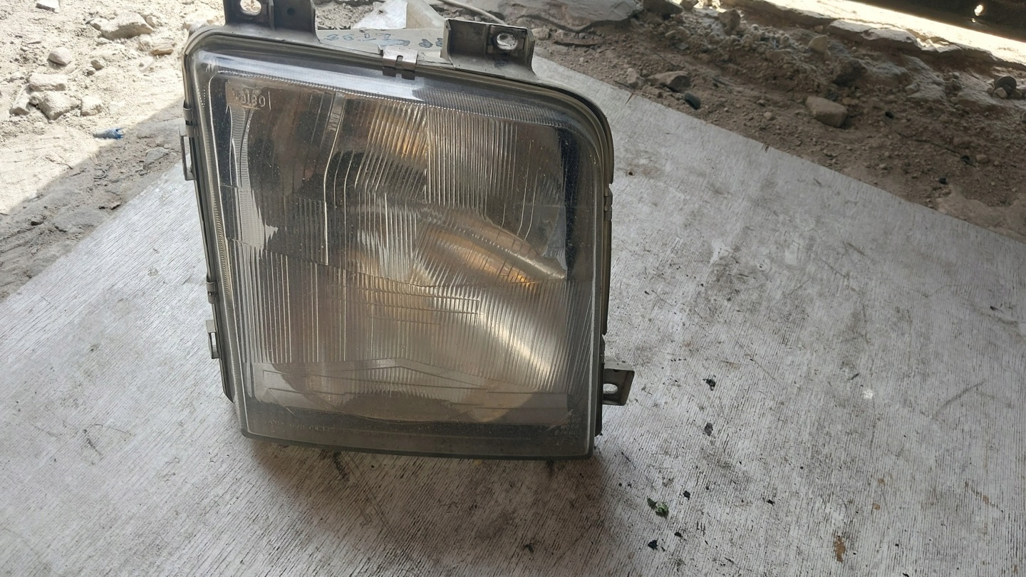 light right front VOLKSWAGEN LT 2D1941016 / 67735380