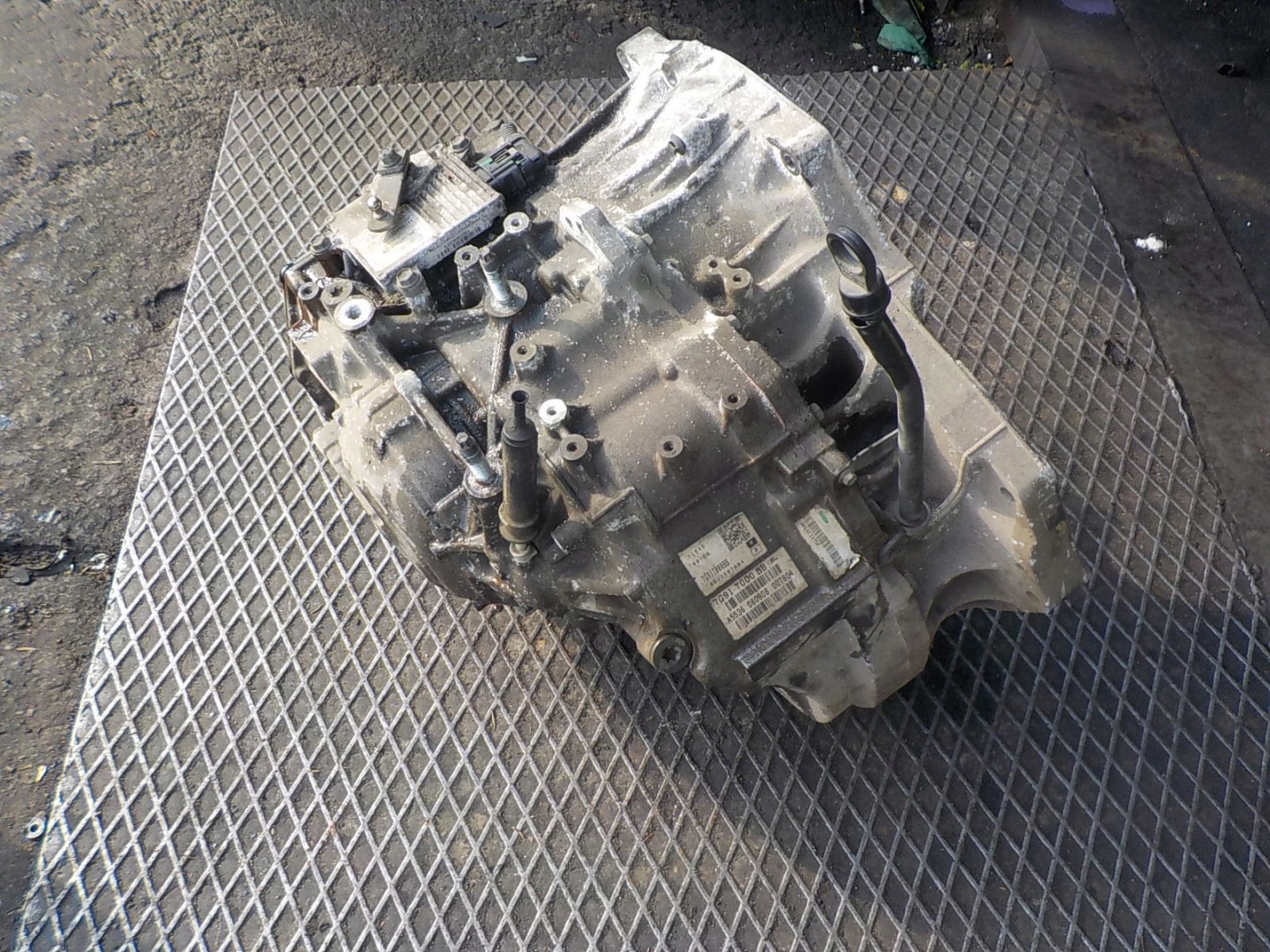 FORD MONDEO IV 2.3 B Getriebe 7G91-7000-BB