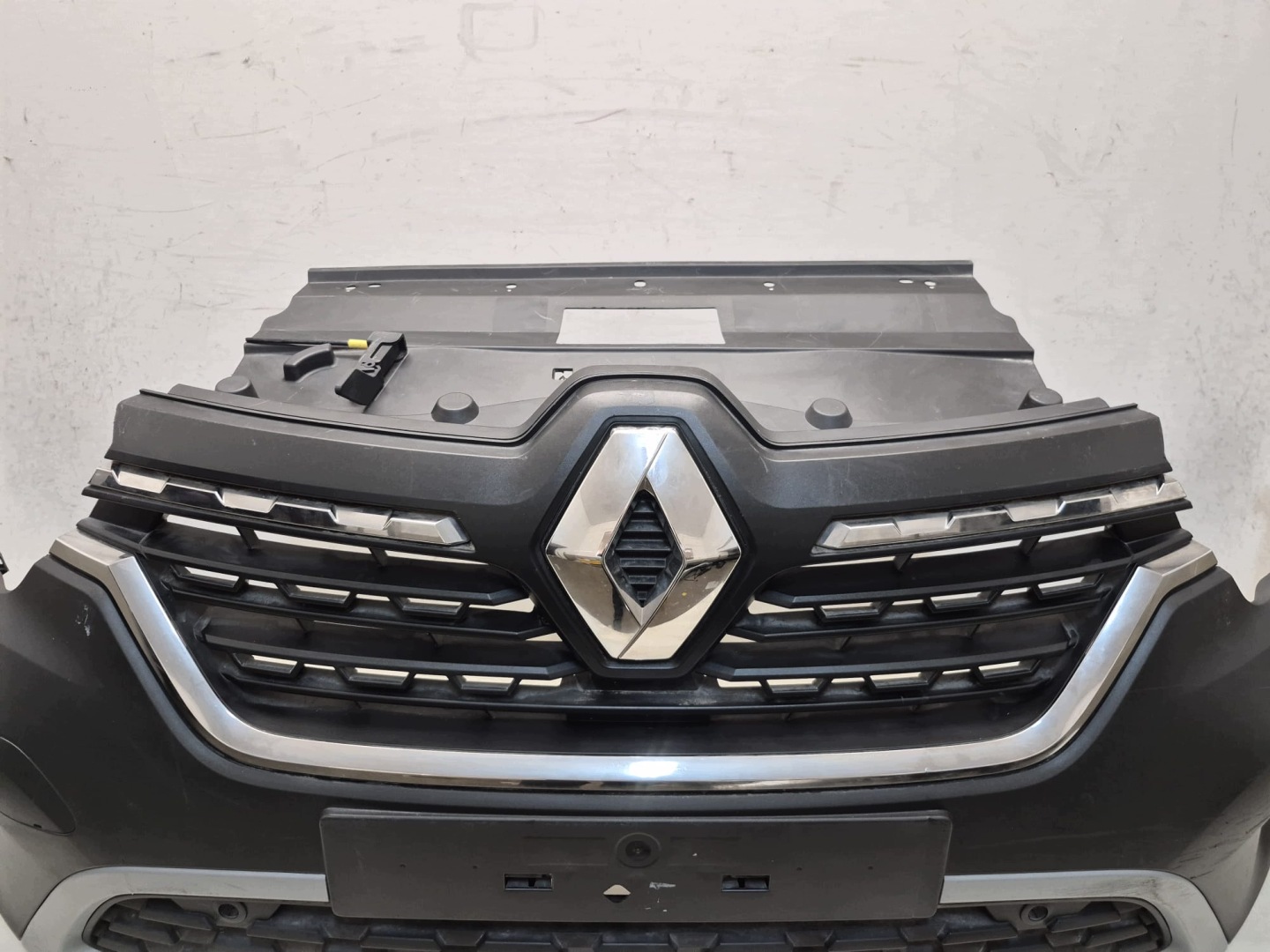 RENAULT KANGOO IV 21- bumper front front PDC 620225984R