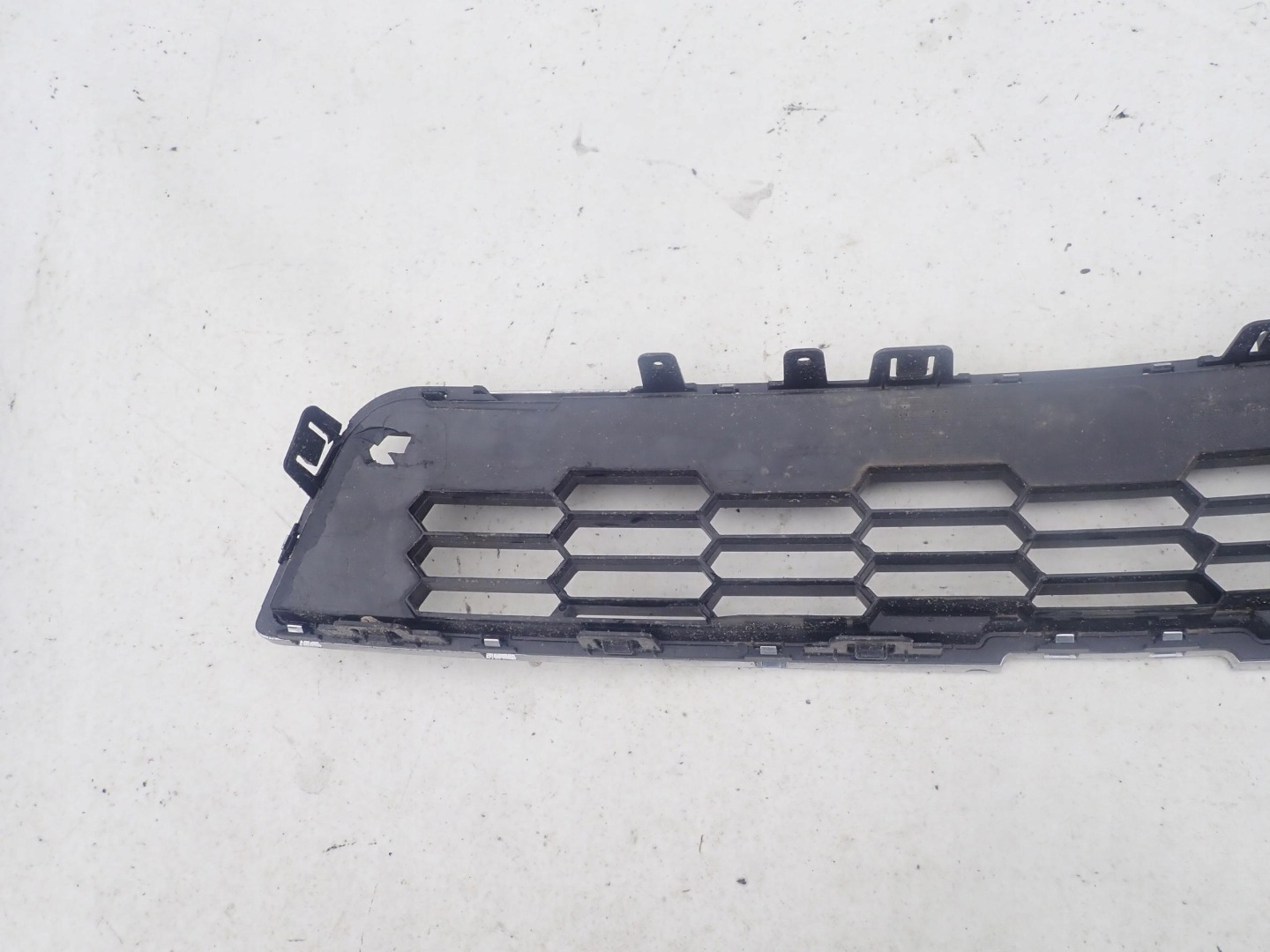 CHEVROLET AVEO T300 11-14 grille radiator grill