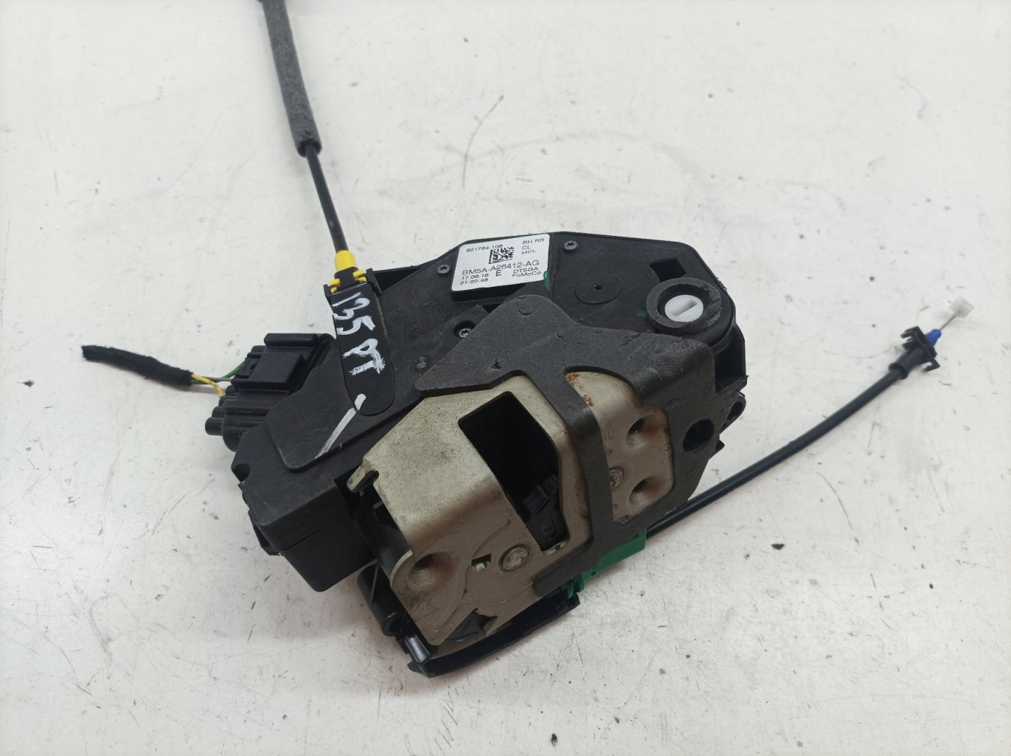 lock door rear part right BM5A-A26412-AG Ford Kuga II (2012-)