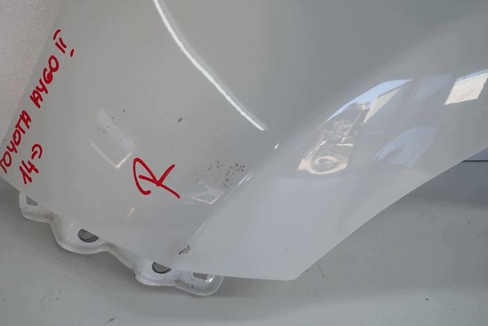 TOYOTA AYGO II 14- fender left front front