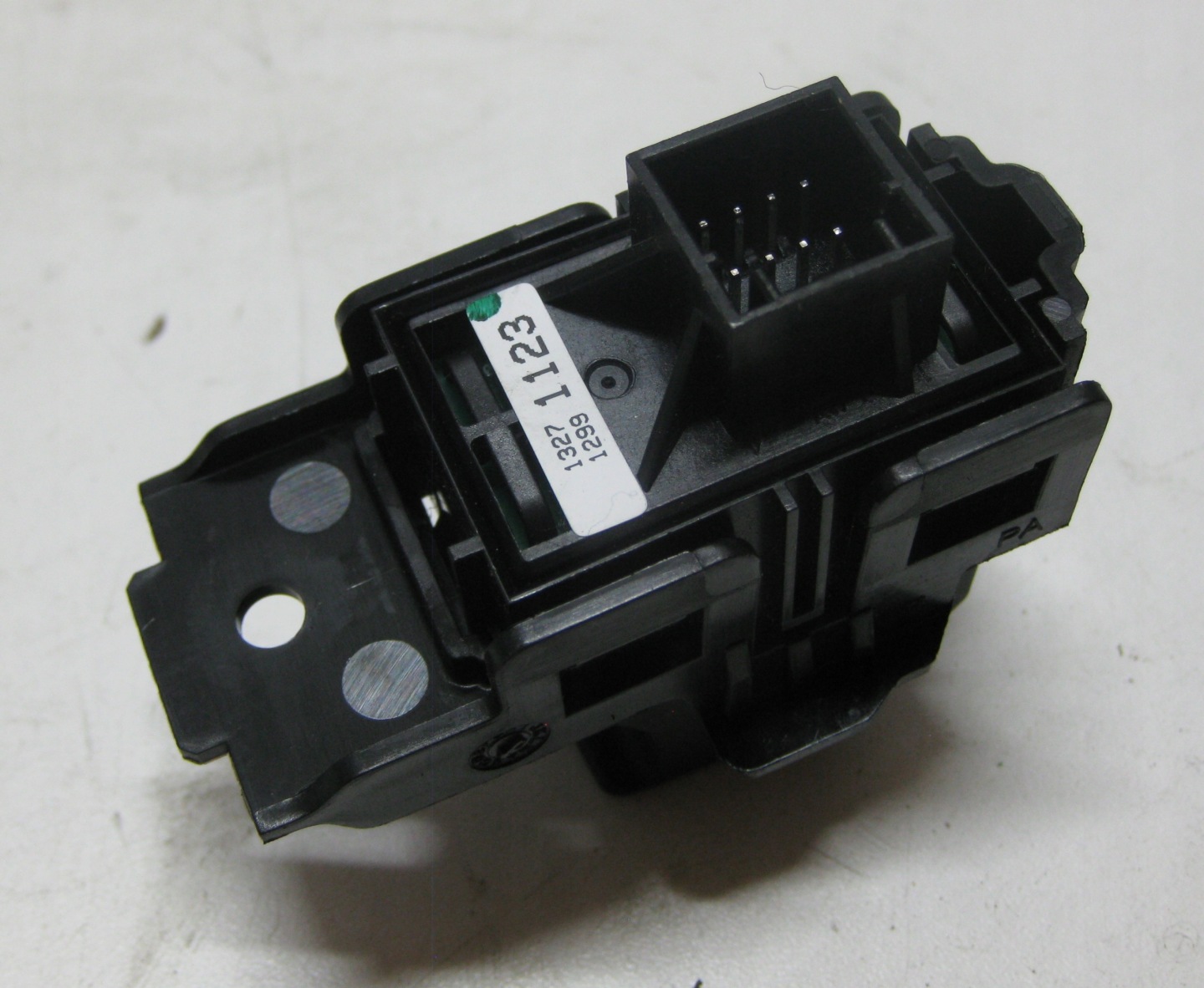 OPEL INSIGNIA 09R switch switch electric brake 13271123
