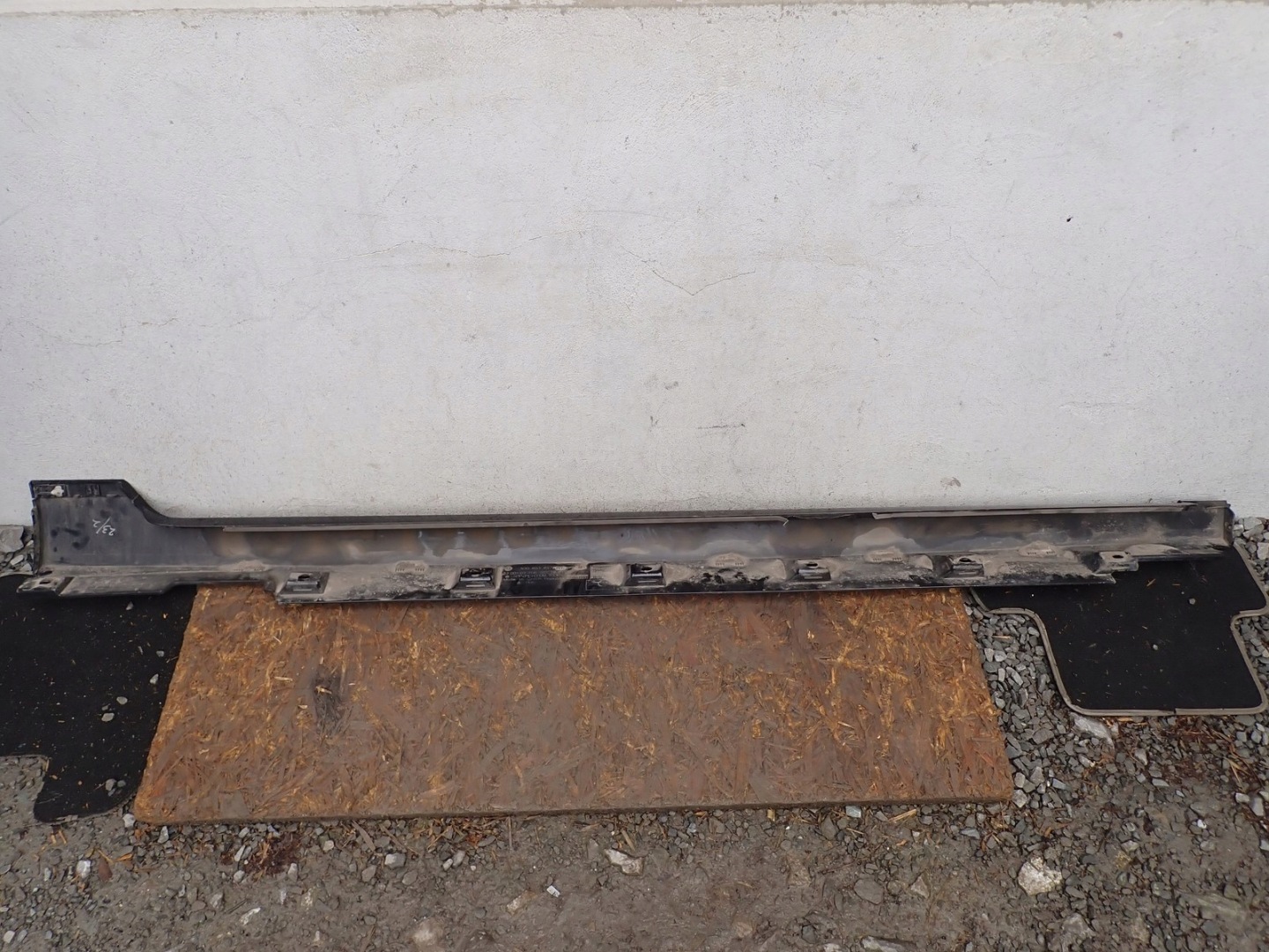 left moulding threshold threshold left VW VOLKSWAGEN PASSAT B8 2014- 3G0853857F