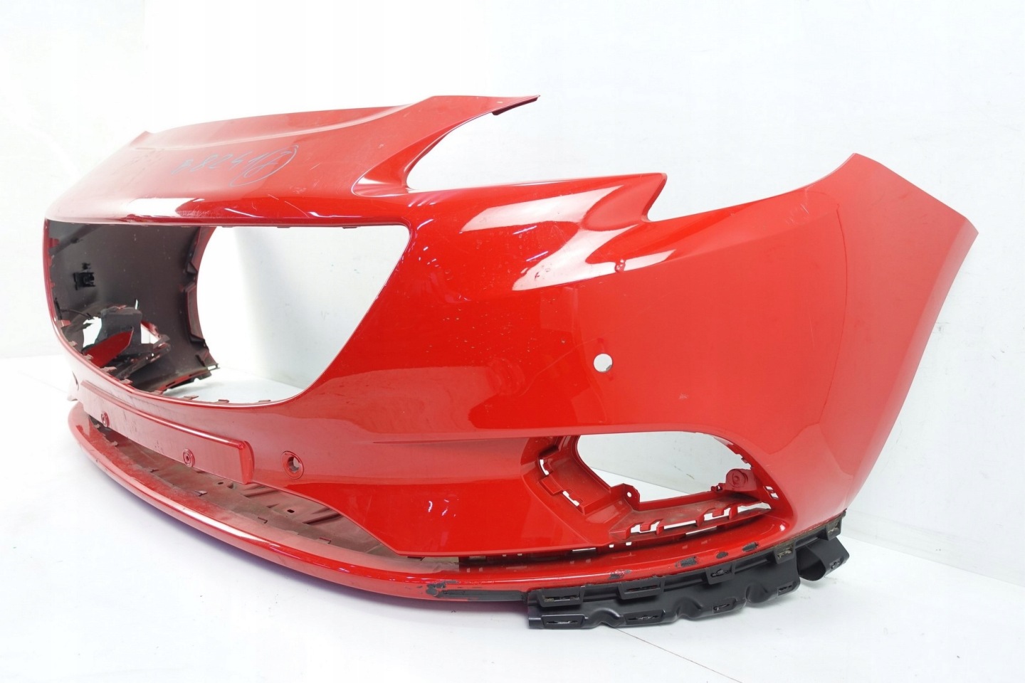 nárazník předek přední OPEL CORSA E 39003567