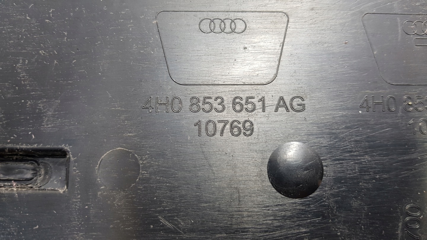 AUDI A8 D4 S8 LIFT 4H0 maska 3575