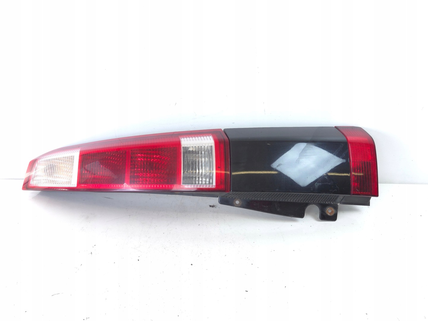 OPEL MERIVA A light right rear part