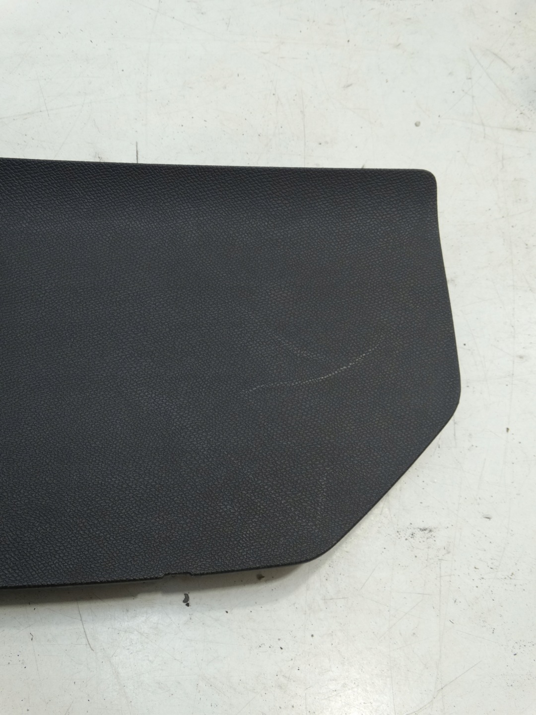 spoiler cover inner bonnet boot PEUGEOT 5008 II 23R.