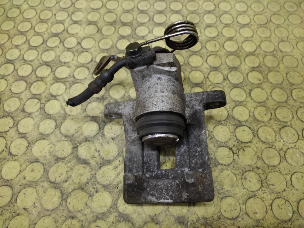 VW PASSAT B5 1.9 TDI caliper brake right rear part
