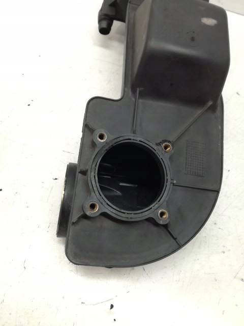 Gehäuse filter luft Mercedes-C-klasa II W203