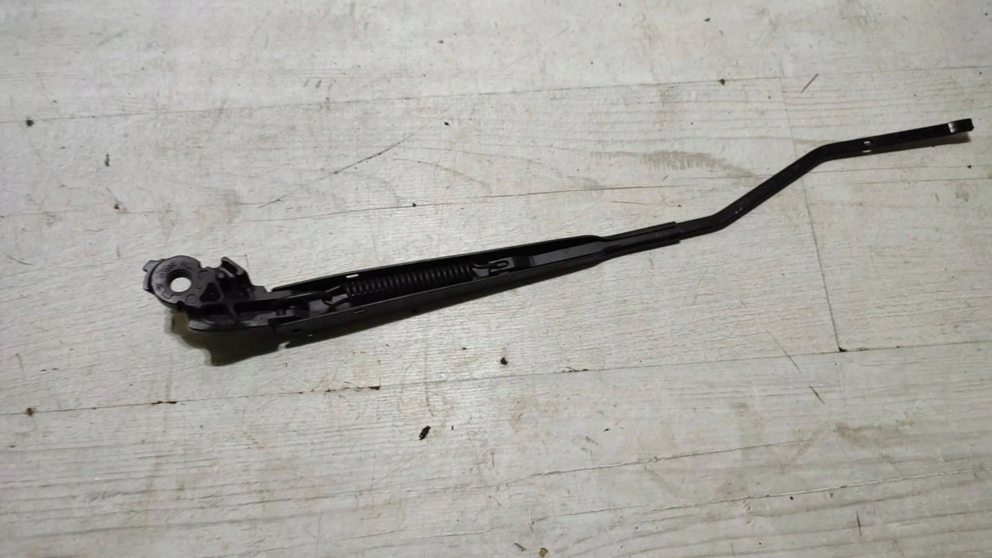 Citroen C4 Cactus 2018 wiper windows przedniej left
