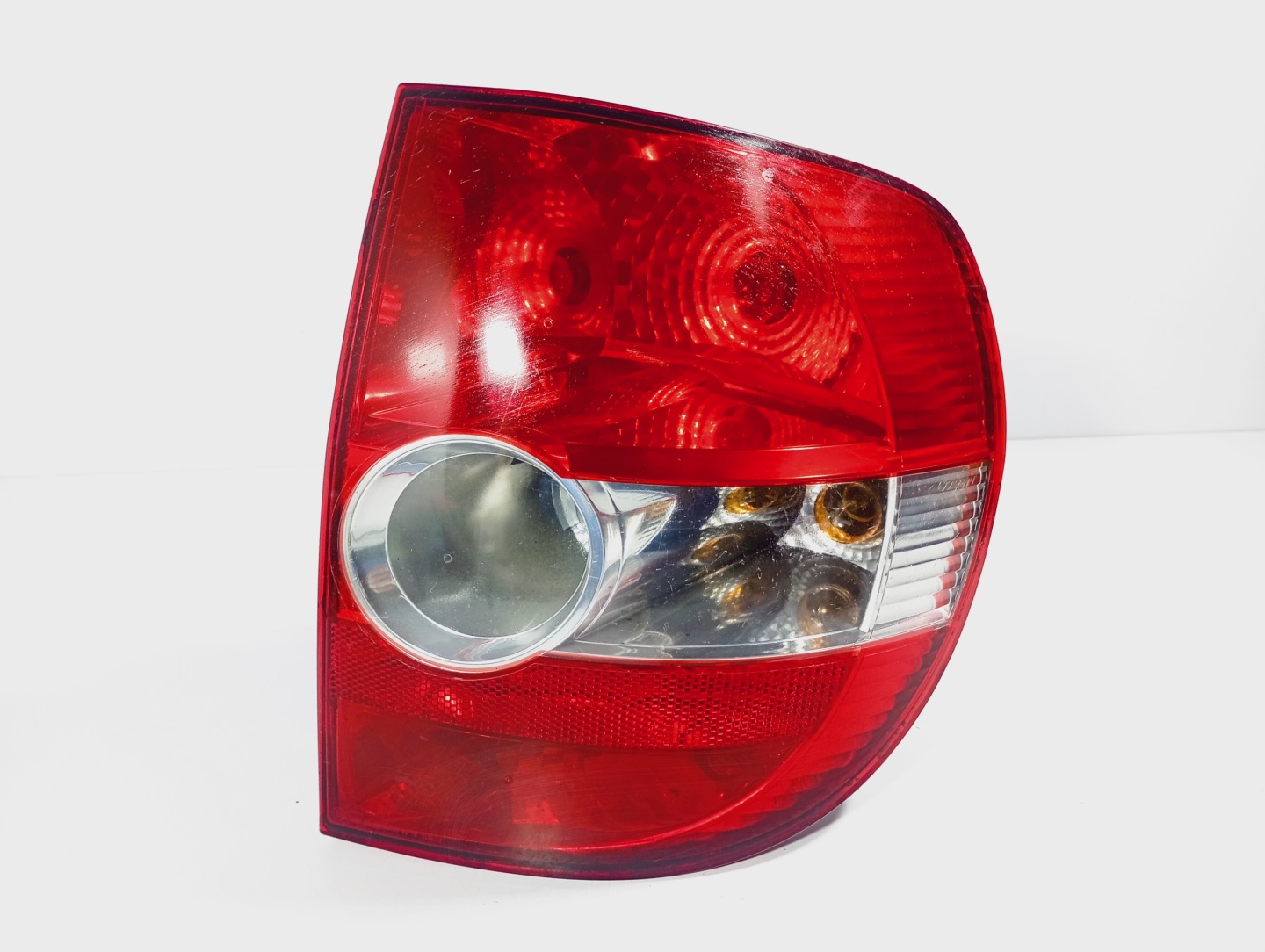 licht rechts hinten heck OE 5Z0945096 VW Fox 05-11