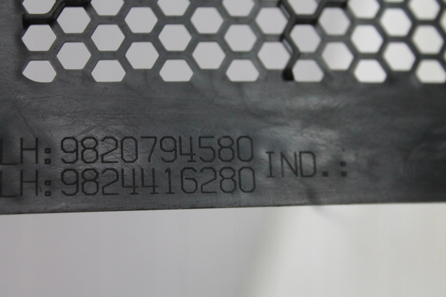 torpedo upper KOMPLET PEUGEOT 2008 II 19