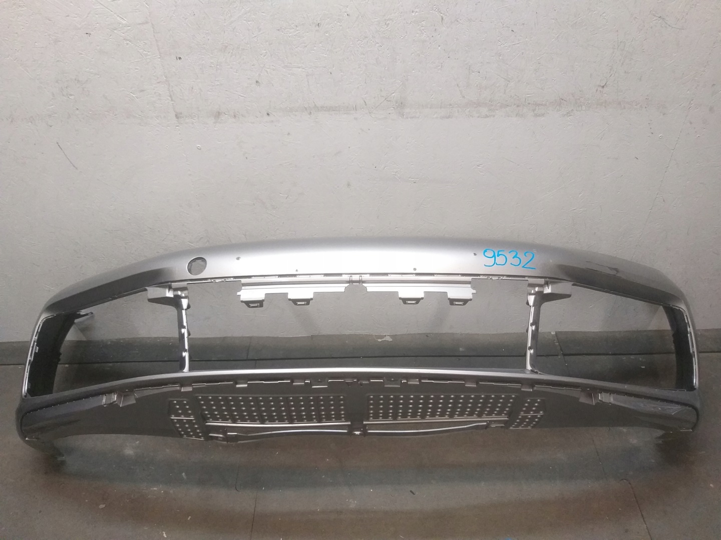 bumper front PORSCHE CARRERA 992 911 18