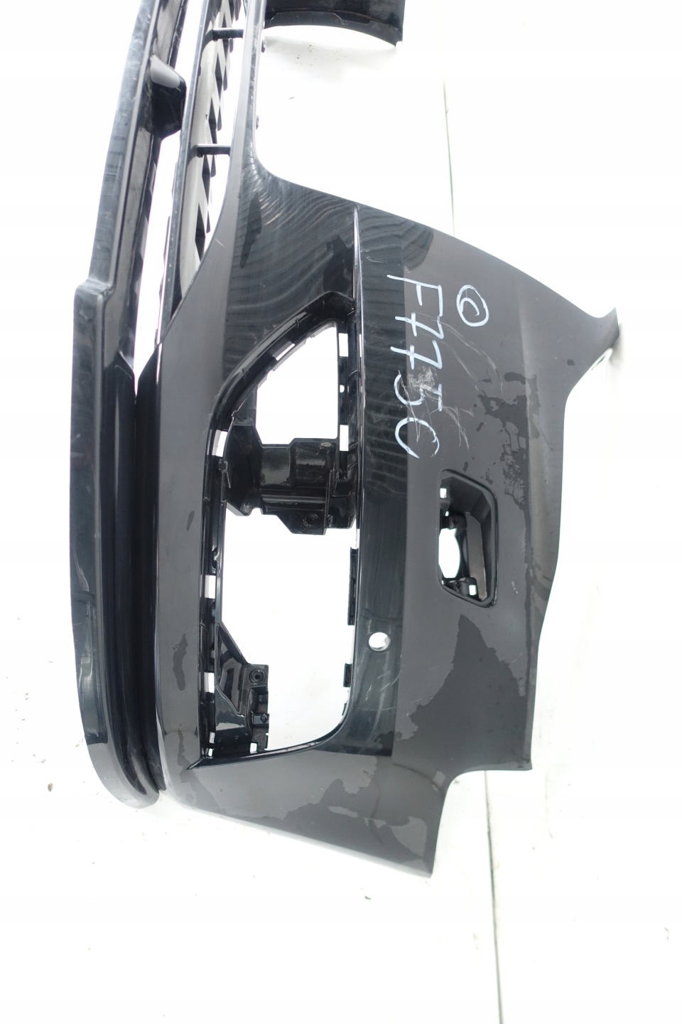 AUDI A3 8V 2013- bumper front front 8V3807437DE
