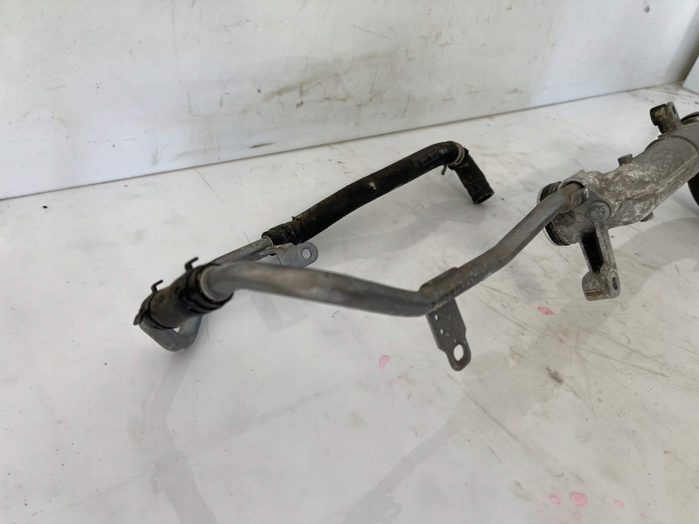 cijevčica prijenos vode MERCEDES C W205 E W213 2.0 CGI A2742000153