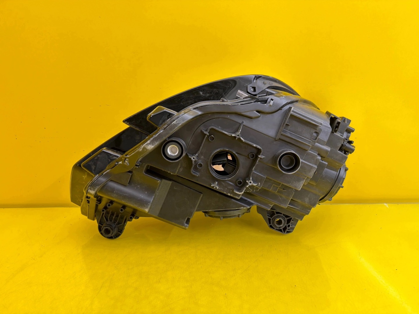 light left front Audi A3 8V Lift Xenon 2016-2020 90118258