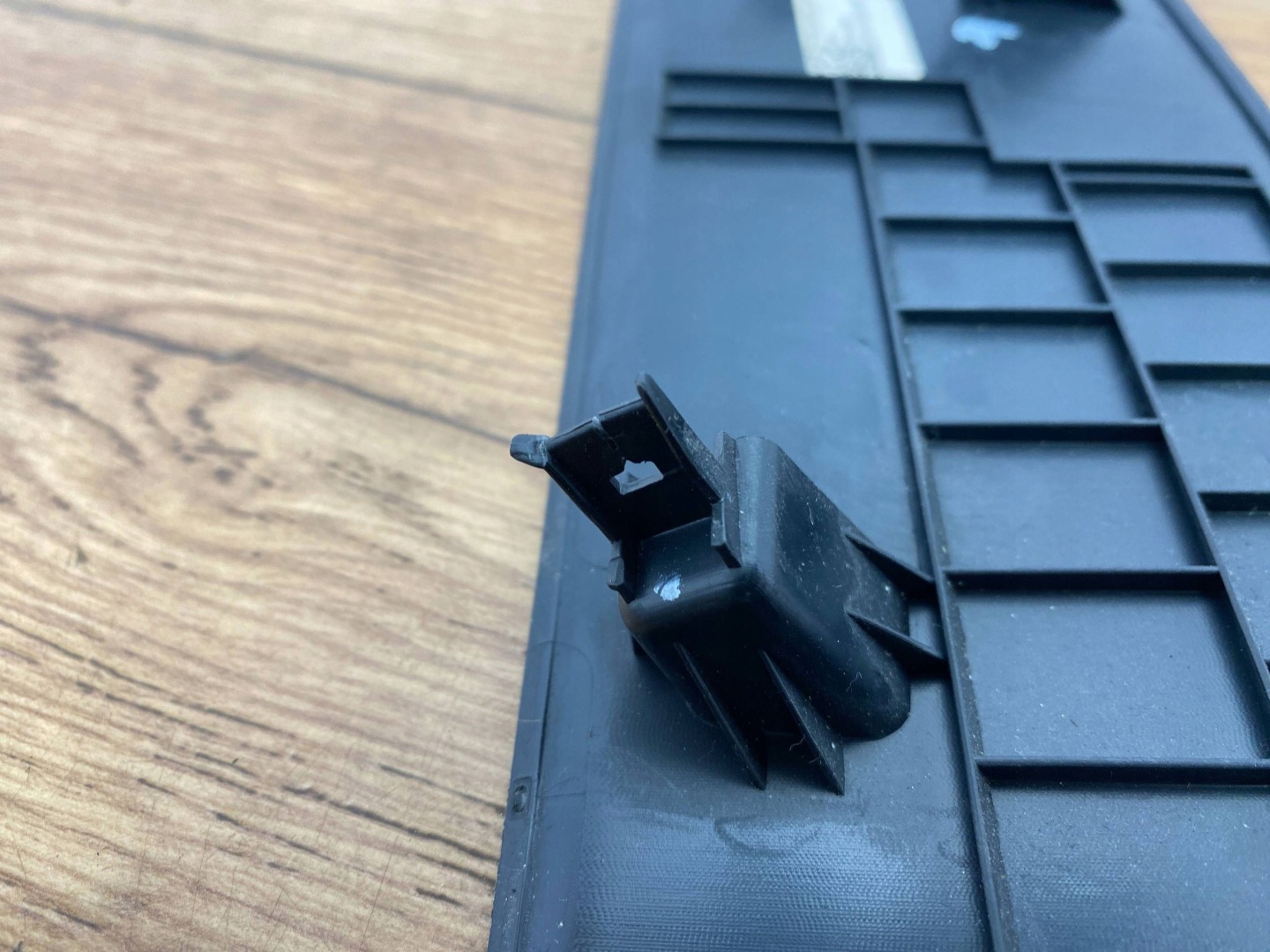 Blende Abdeckung unter lenkrad Ford Mustang VII MK7 S650 2024+