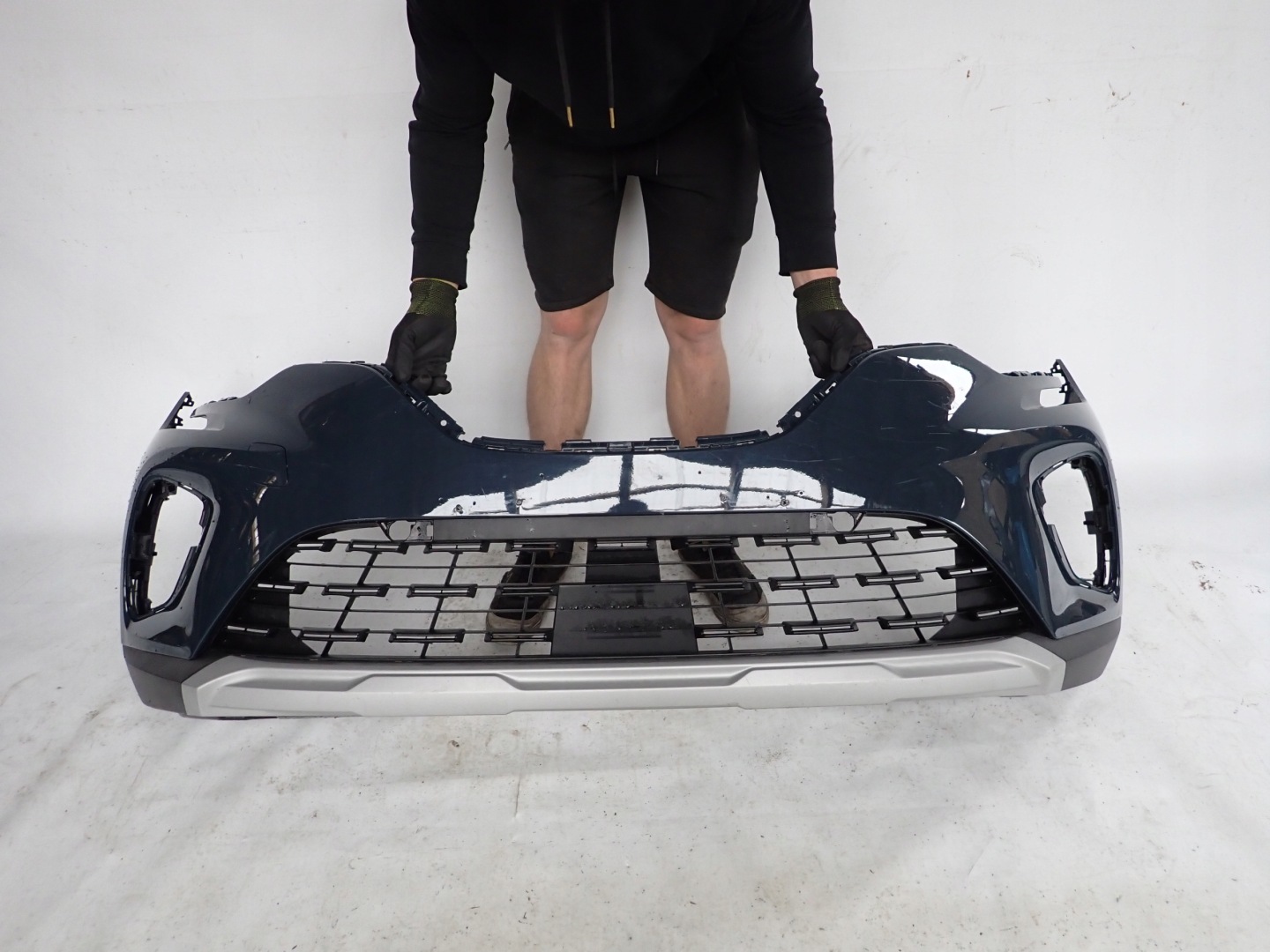 RENAULT CAPTUR II 19- bumper front front + cover