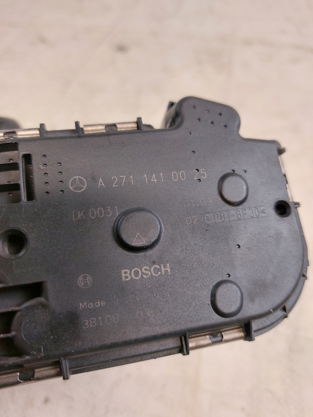 Valvola a farfalla MERCEDES W203 1.8 Compressore