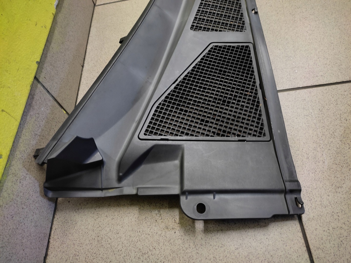 LEXUS RX300 torpedo 5570848041