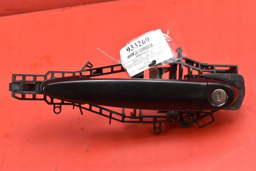 handle left front front 475 BMW F30 F31 11-16