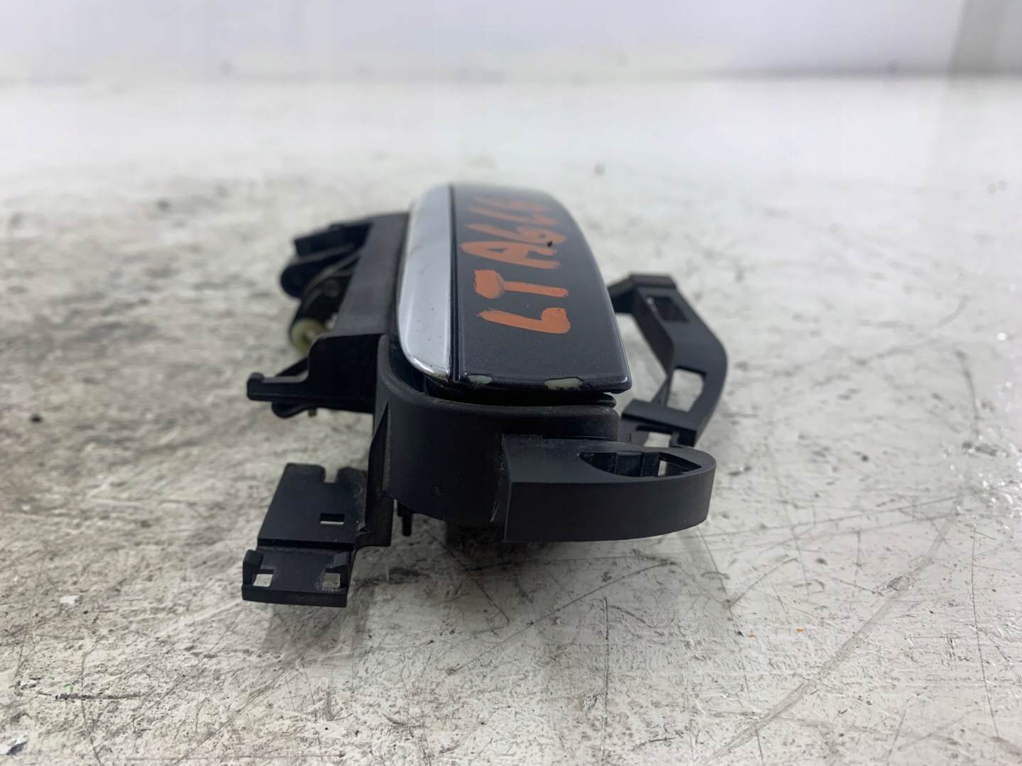 AUDI A6 C6 handle exterior left rear part