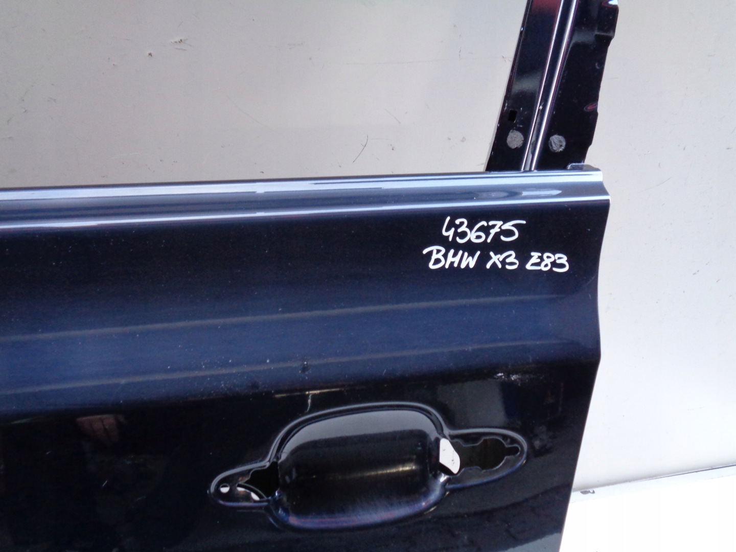 dveře levé přední BMW X3 E83 NR 43675
