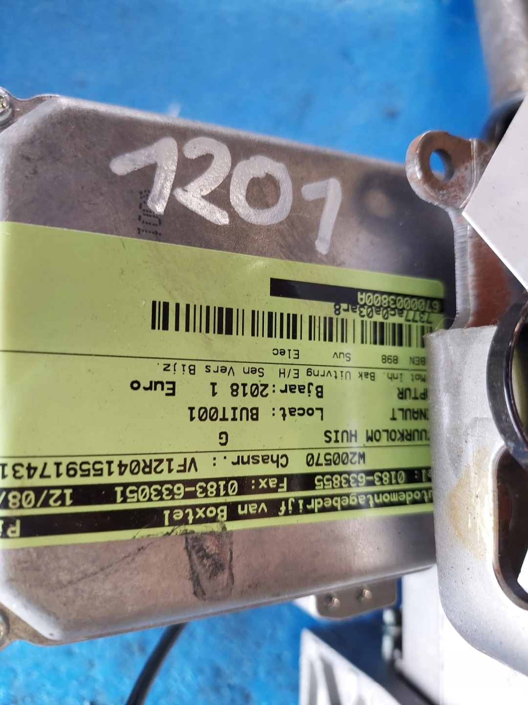 RENAULT CAPTUR control 6700003800A 488103594r