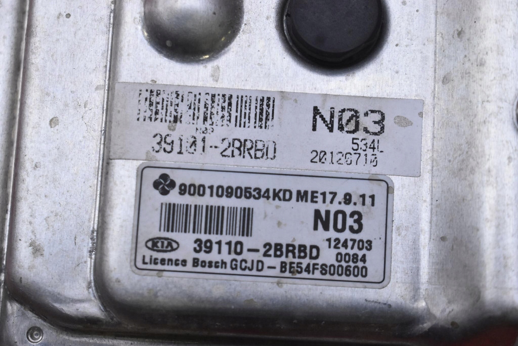 control unit computer of the engine 39101-2BRBD KIA CEED 2 II 1.4 16V 100KM 12-15