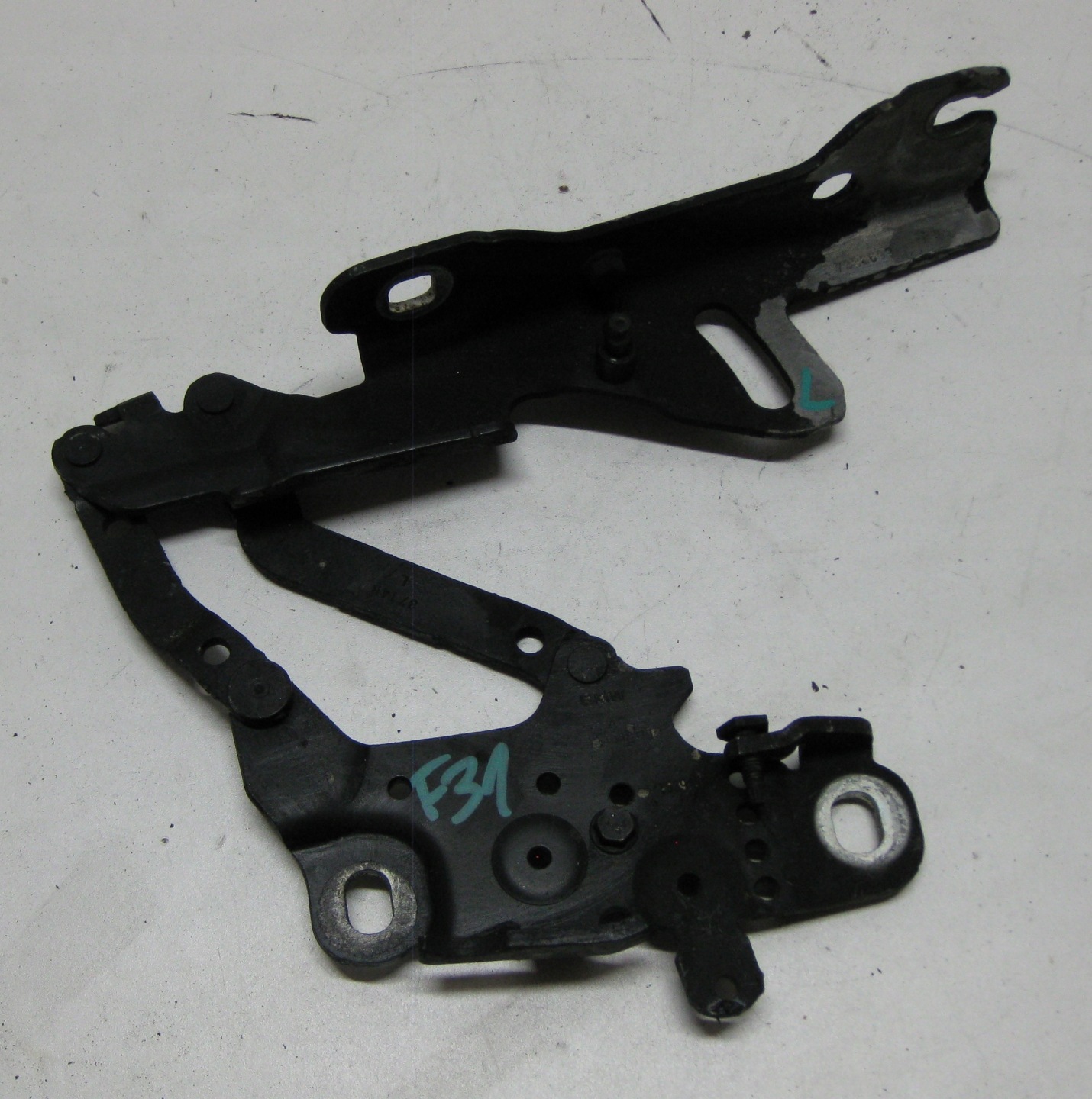 BMW F31 2.0D 14R hinge bonnets left right KOMPLET