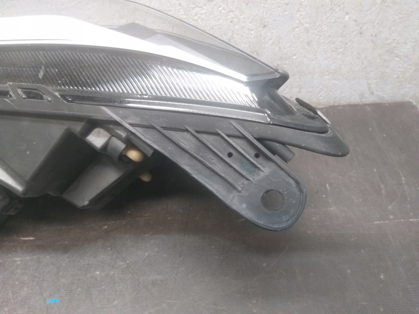 light front right DACIA SANDERO III 3 LED 20- 260107978R
