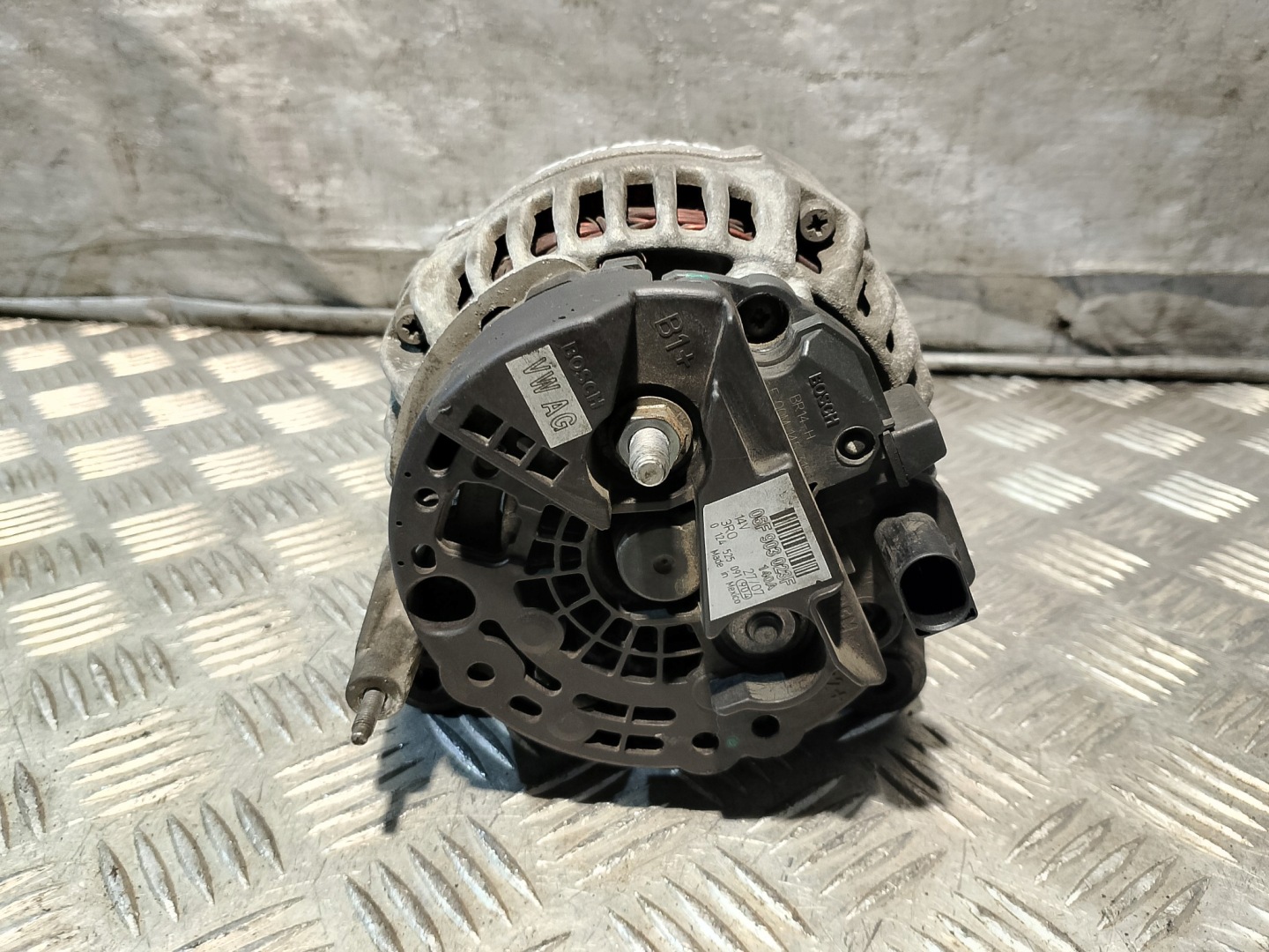 alternator VW JETTA 1.9 TDI 06F903023F 0124525091 140A